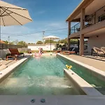 Ferienhaus Awesome In Podgradina Slivnica